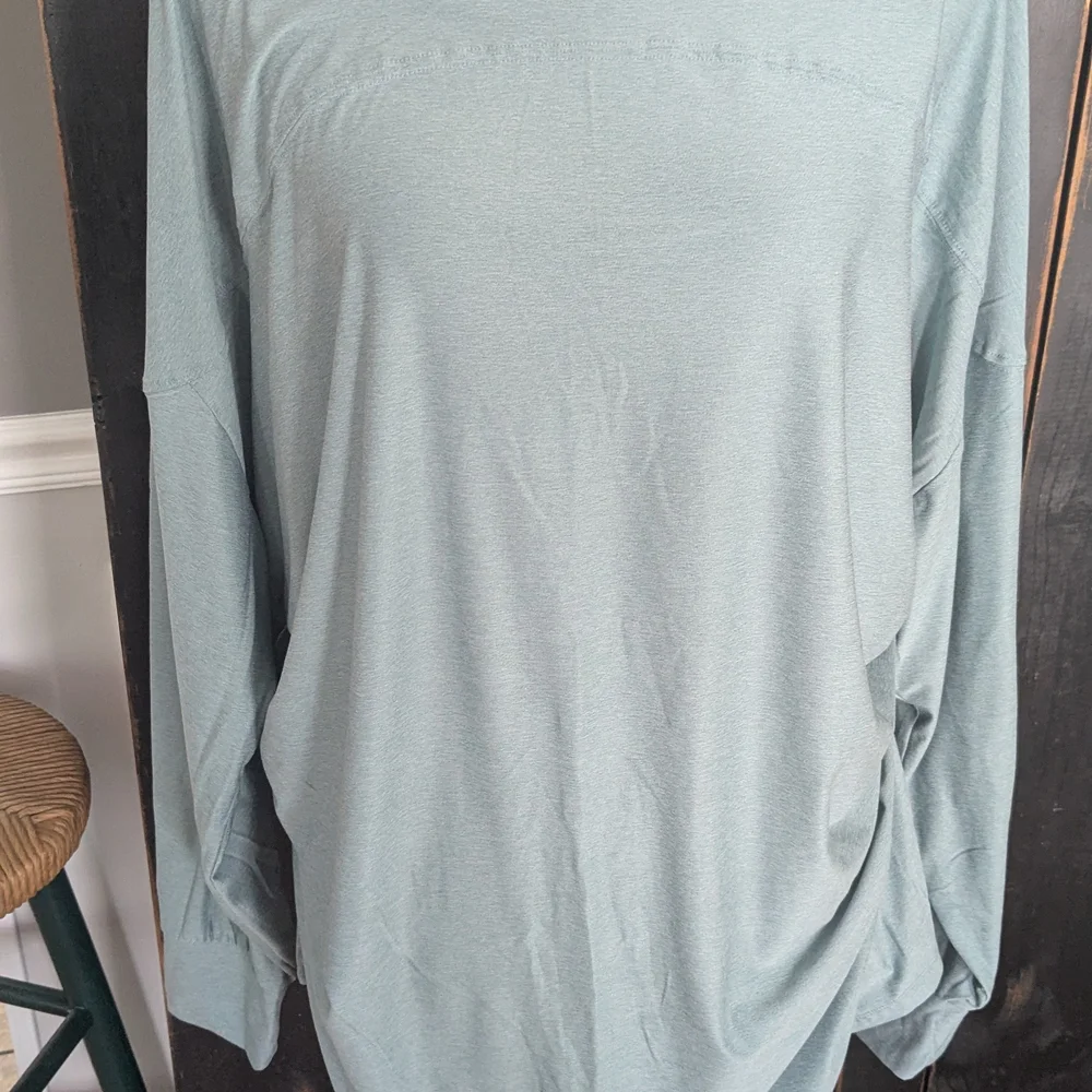 Lot Of 3 - Old Navy Active XL Tall Cloudmotion Long Sleeve Tunic Tees - Picture 5 of 12